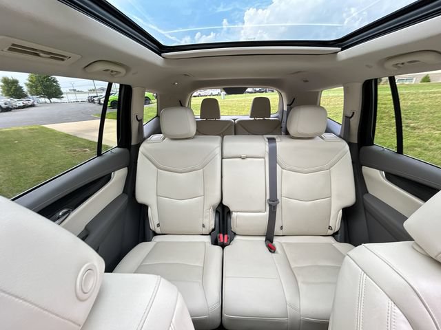 Used 2023 Cadillac XT6 Premium Luxury w/ Technology Package AWD/4WD image 35