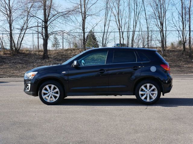 Used 2015 Mitsubishi Outlander Sport SE image 3