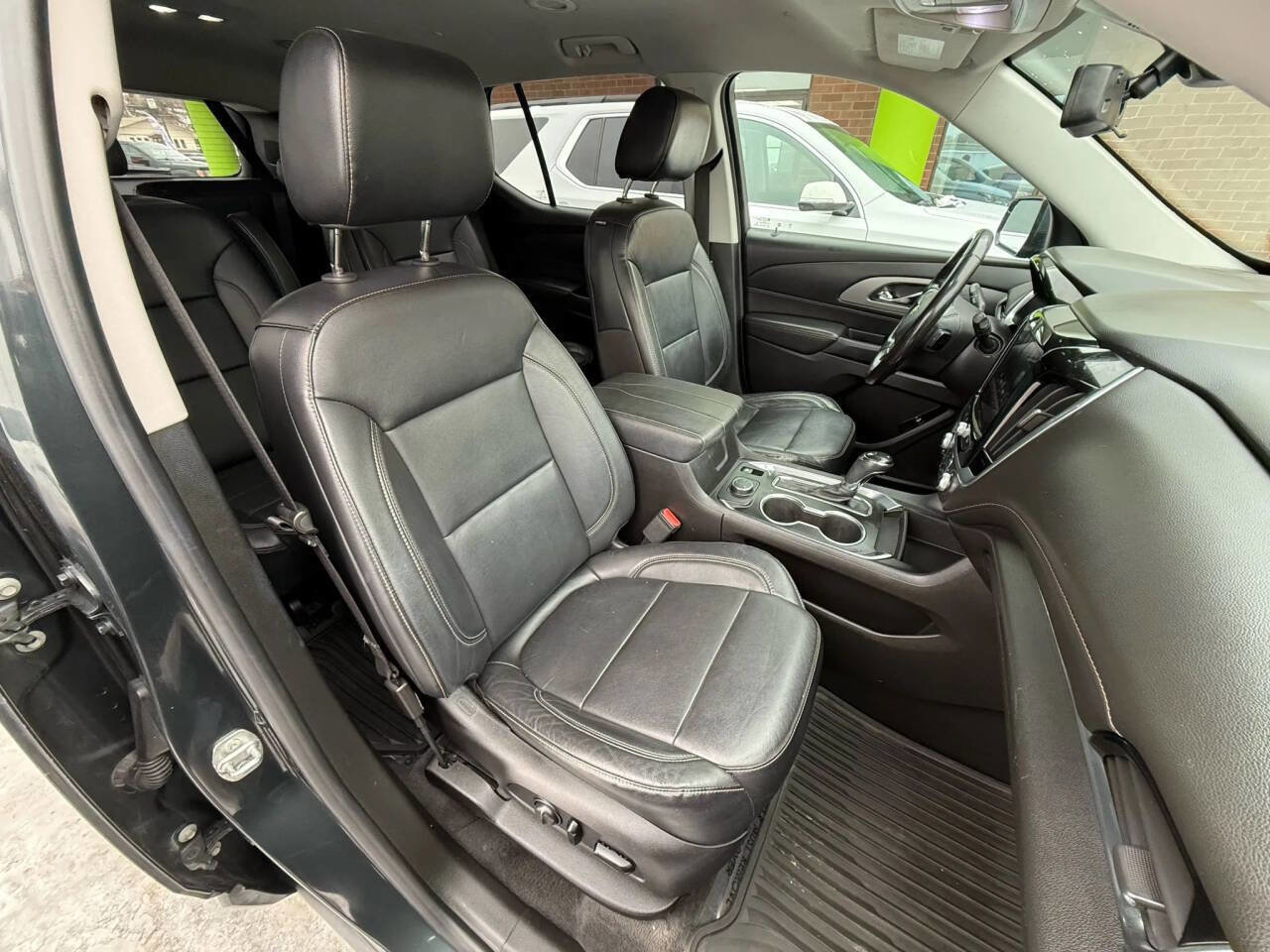Used 2019 Chevrolet Traverse RS AWD/4WD image 13