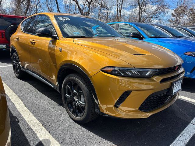 Used 2024 Dodge Hornet R/T w/ R/T Blacktop Package image 1