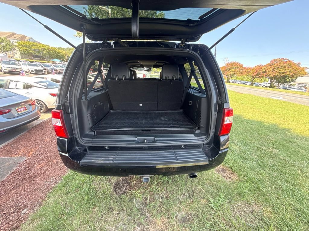 Used 2017 Ford Expedition EL Limited RWD image 7