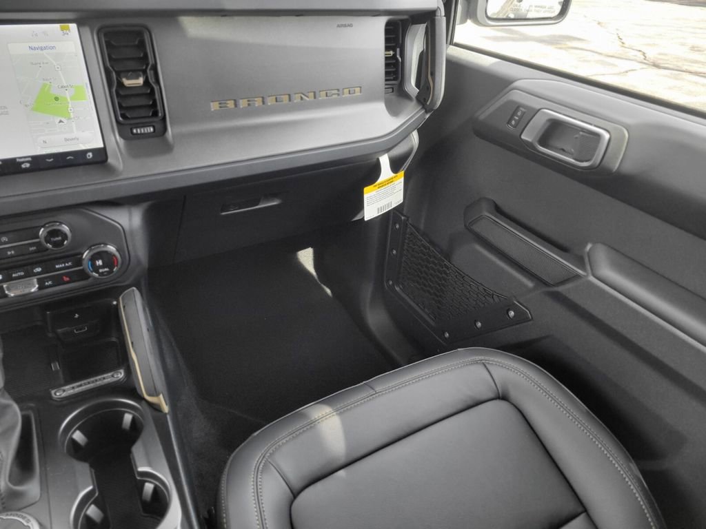 New 2026 Ford Bronco Badlands w/ Sasquatch Package image 13