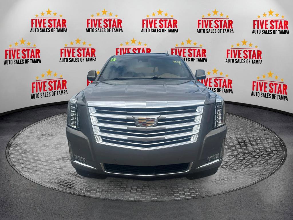Used 2018 Cadillac Escalade Platinum RWD image 2