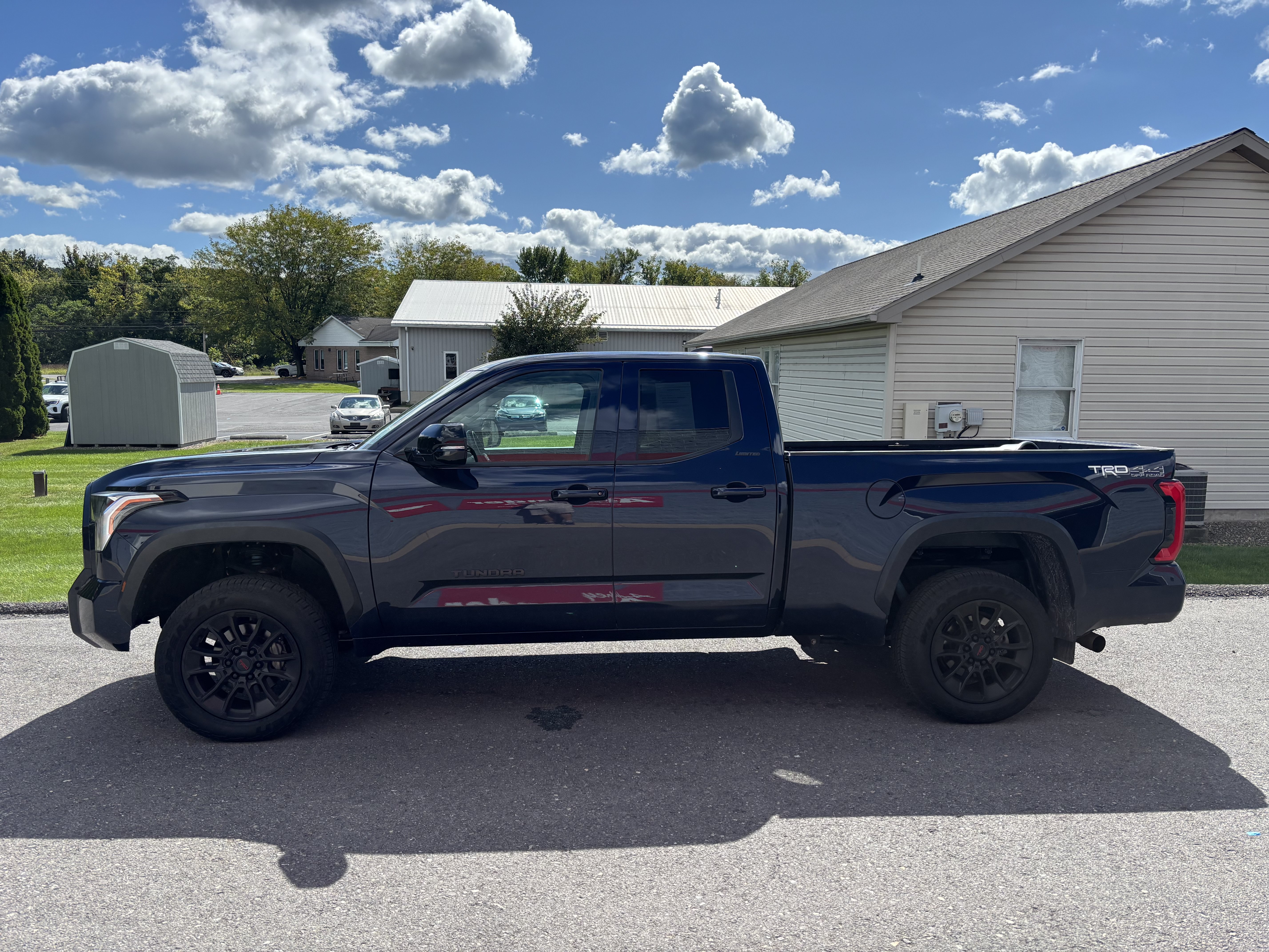 Used 2024 Toyota Tundra Limited w/ TRD Off-Road Package AWD/4WD image 6
