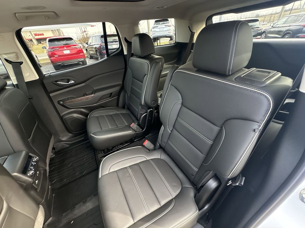 Used 2021 GMC Acadia Denali w/ Denali Ultimate Package image 24