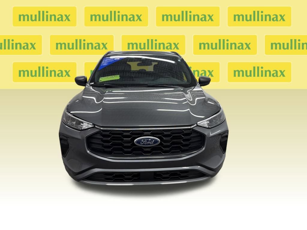Certified 2023 Ford Escape ST-Line w/ Tech Pack #1 image 15