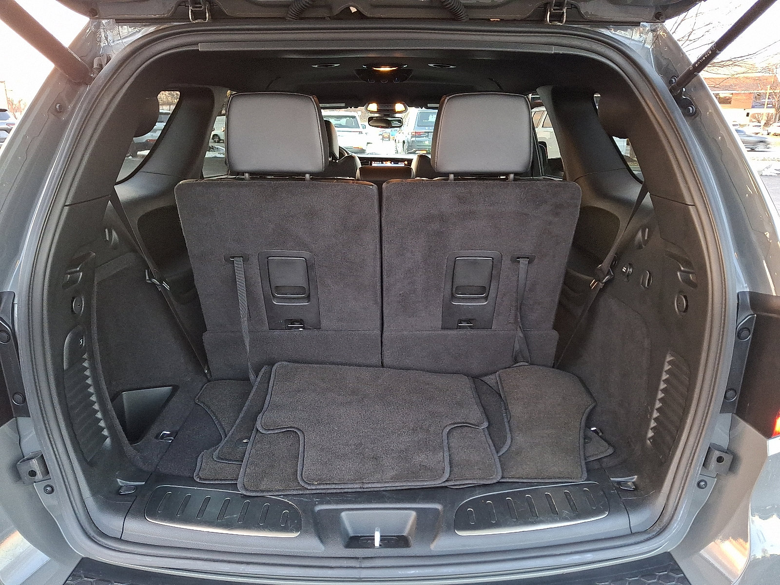 Certified 2022 Dodge Durango R/T w/ Blacktop Package image 30