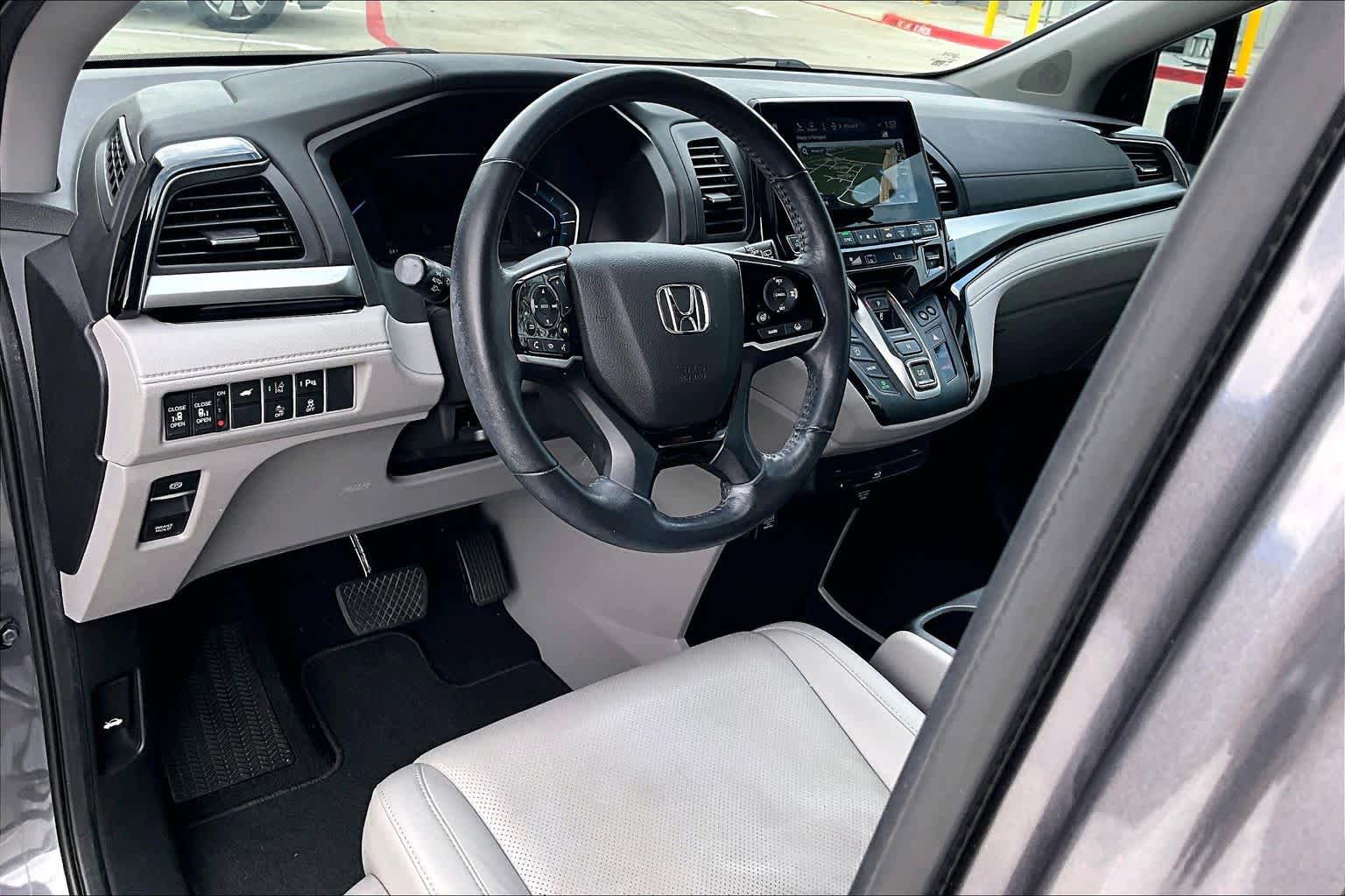 Used 2019 Honda Odyssey Elite image 17