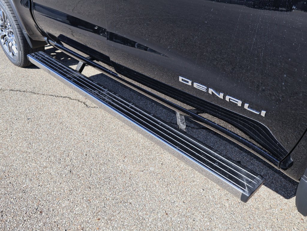 New 2026 GMC Sierra 1500 Denali Ultimate image 10