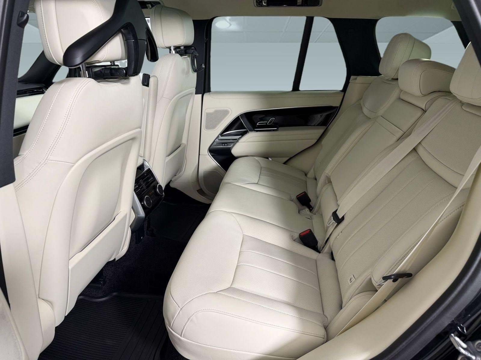 New 2026 Land Rover Range Rover SE AWD/4WD image 20