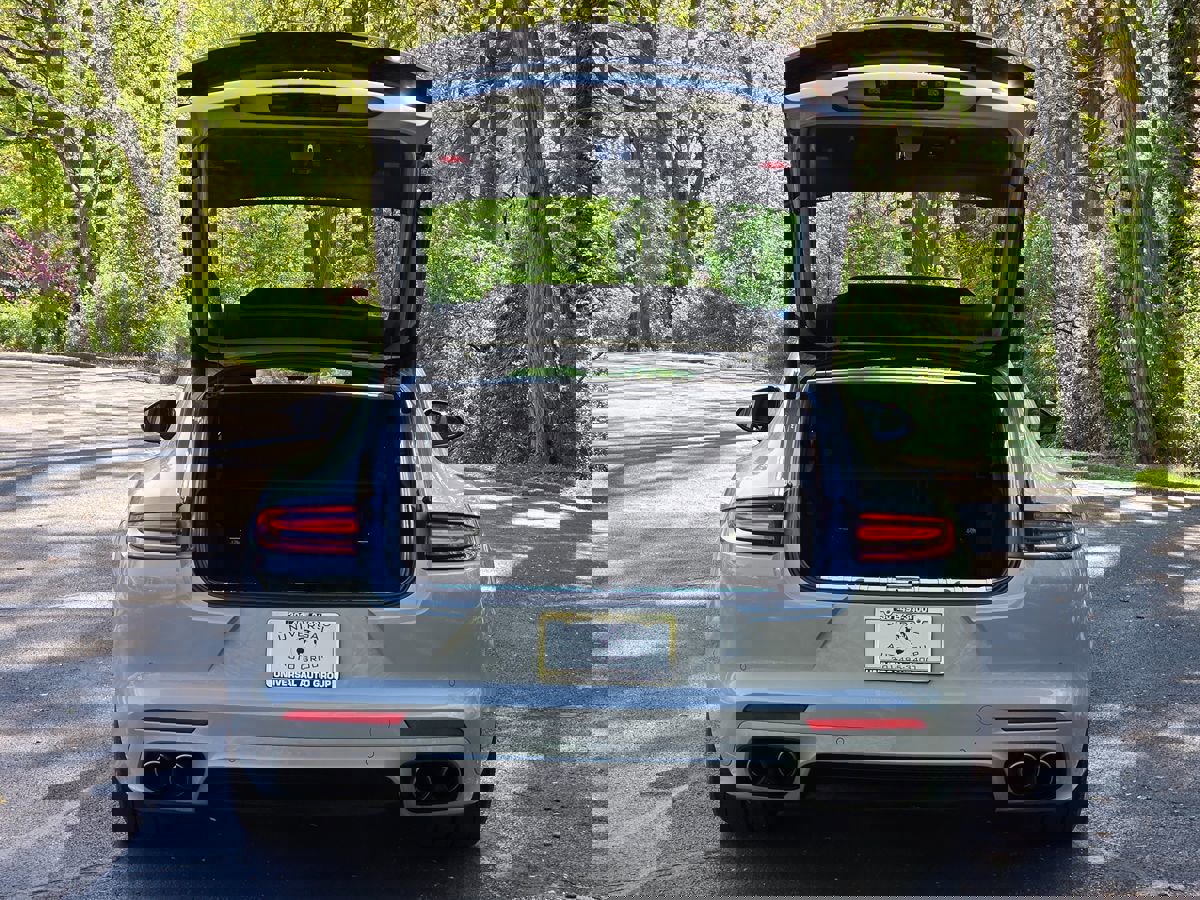 Used 2020 Porsche Panamera 4S image 69