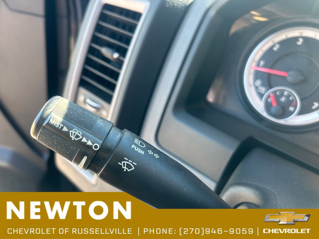Used 2015 RAM 1500 Express AWD/4WD image 16