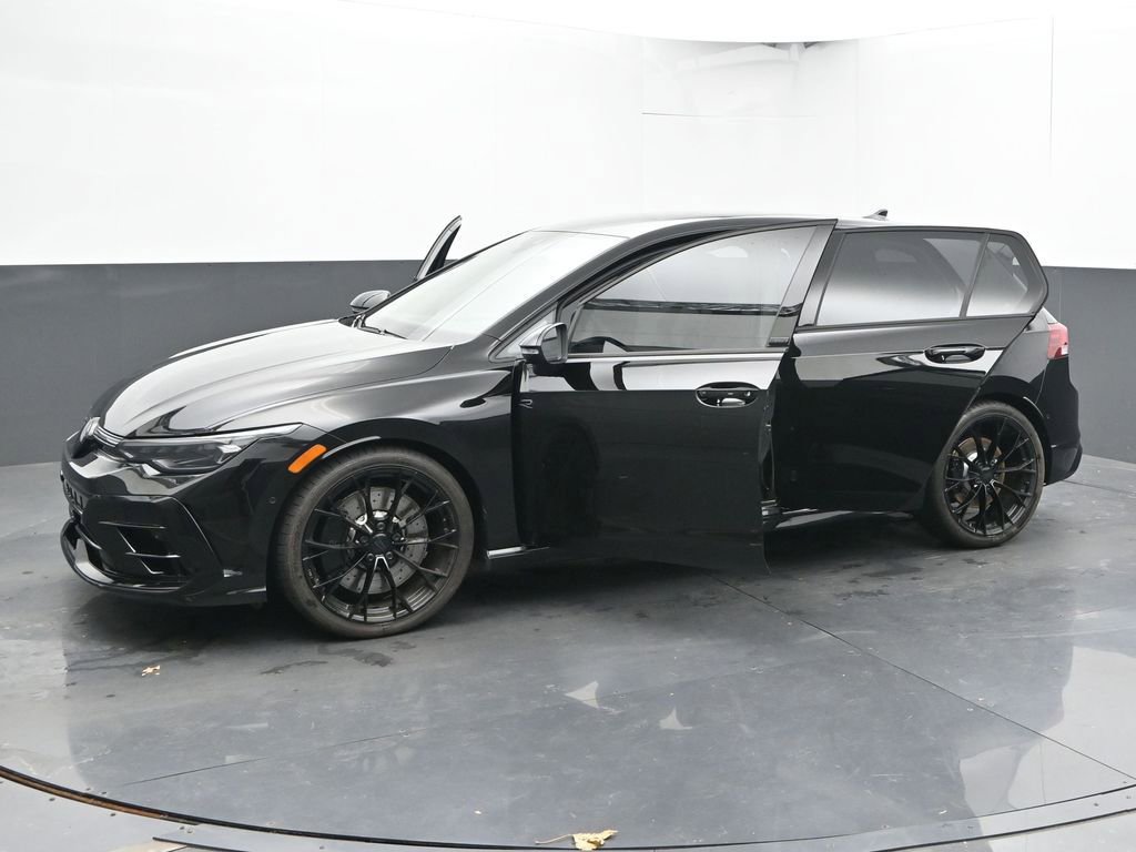 Used 2025 Volkswagen Golf R Black Edition image 55