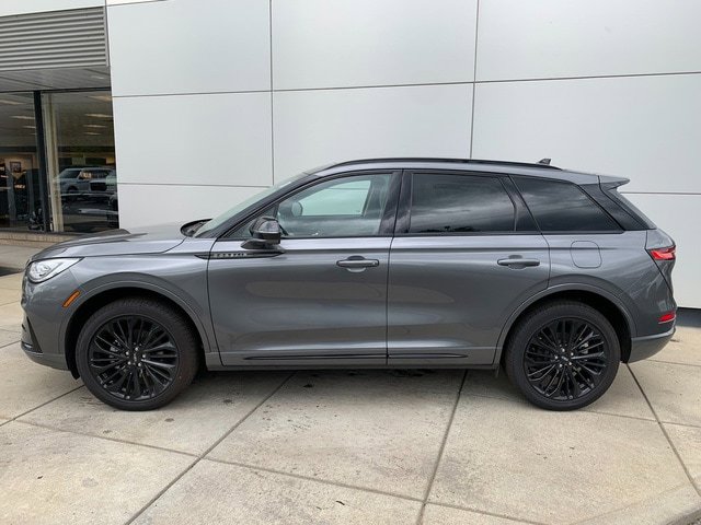 New 2026 Lincoln Corsair Reserve w/ Jet Appearance Package AWD/4WD image 2