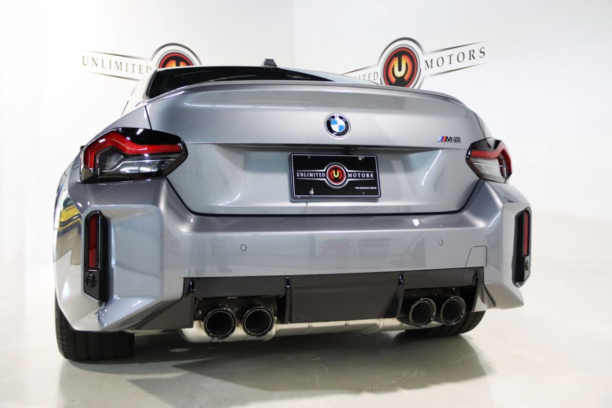 Used 2025 BMW M2 w/ Lighting Package RWD image 37