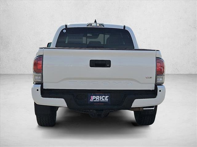 Used 2022 Toyota Tacoma TRD Off-Road w/ TRD Premium Off Road Package AWD/4WD image 7