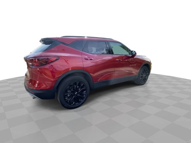 Used 2024 Chevrolet Blazer LT w/ Convenience Package AWD/4WD image 2