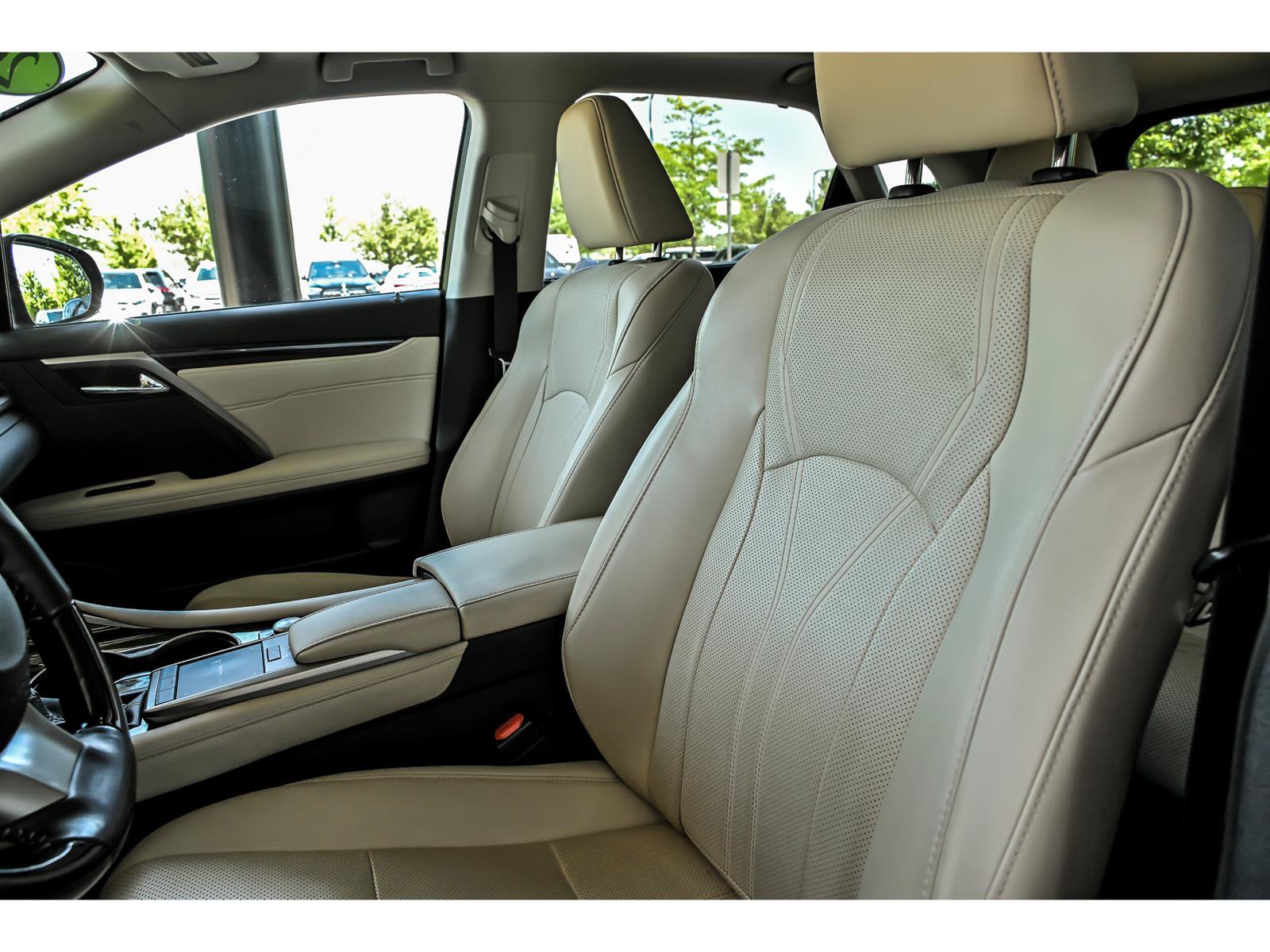 Used 2021 Lexus RX 450h AWD w/ Luxury Package image 12