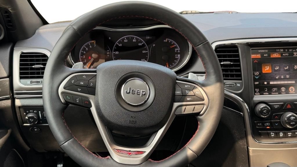 Used 2017 Jeep Grand Cherokee Trailhawk AWD/4WD image 6