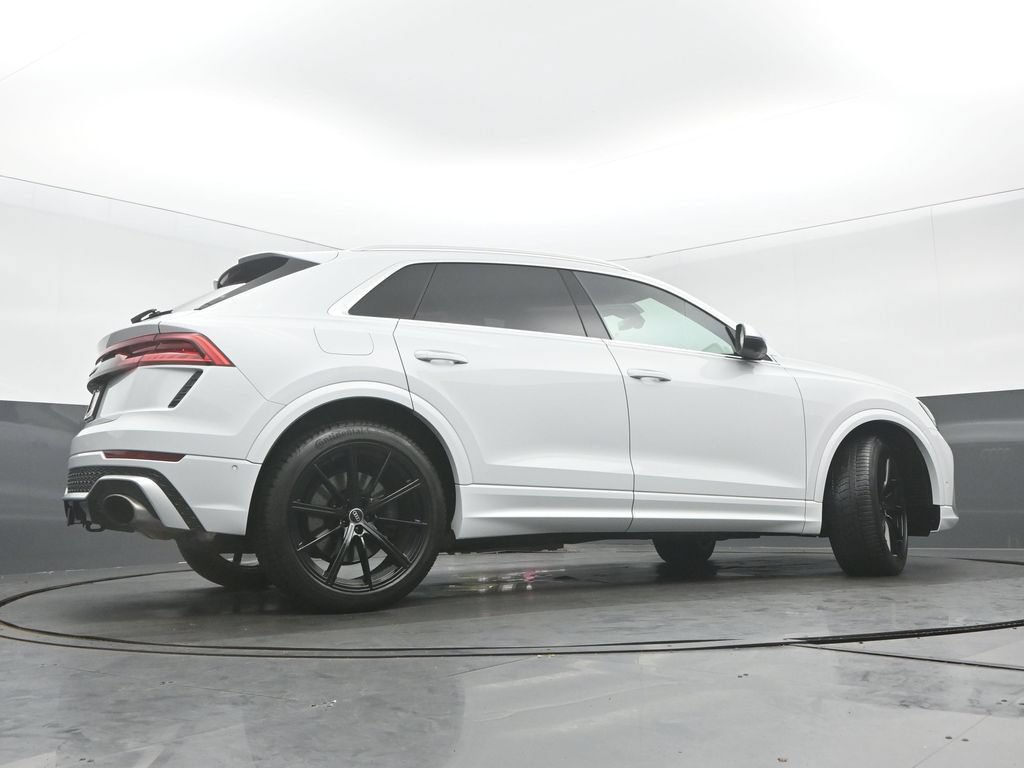 Used 2021 Audi RS Q8 AWD/4WD image 32