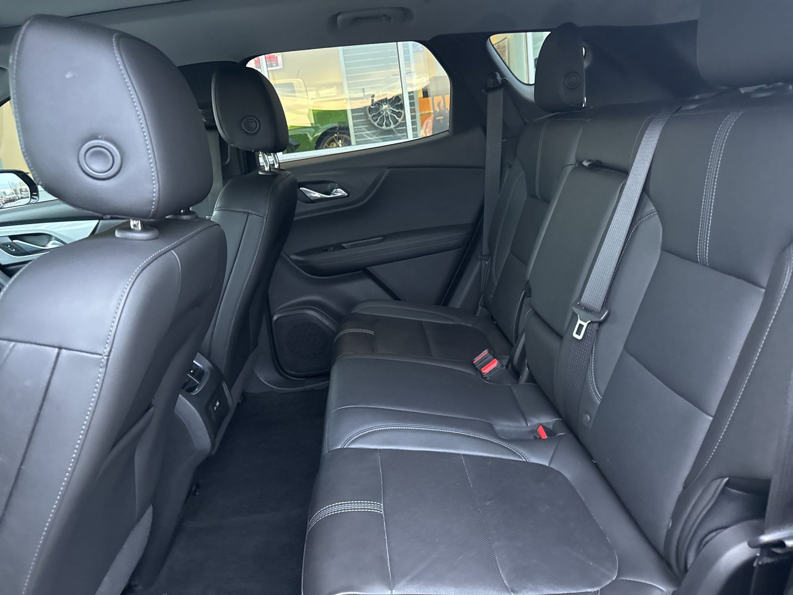 Used 2019 Chevrolet Blazer LT w/ Sun and Wheels Package image 17