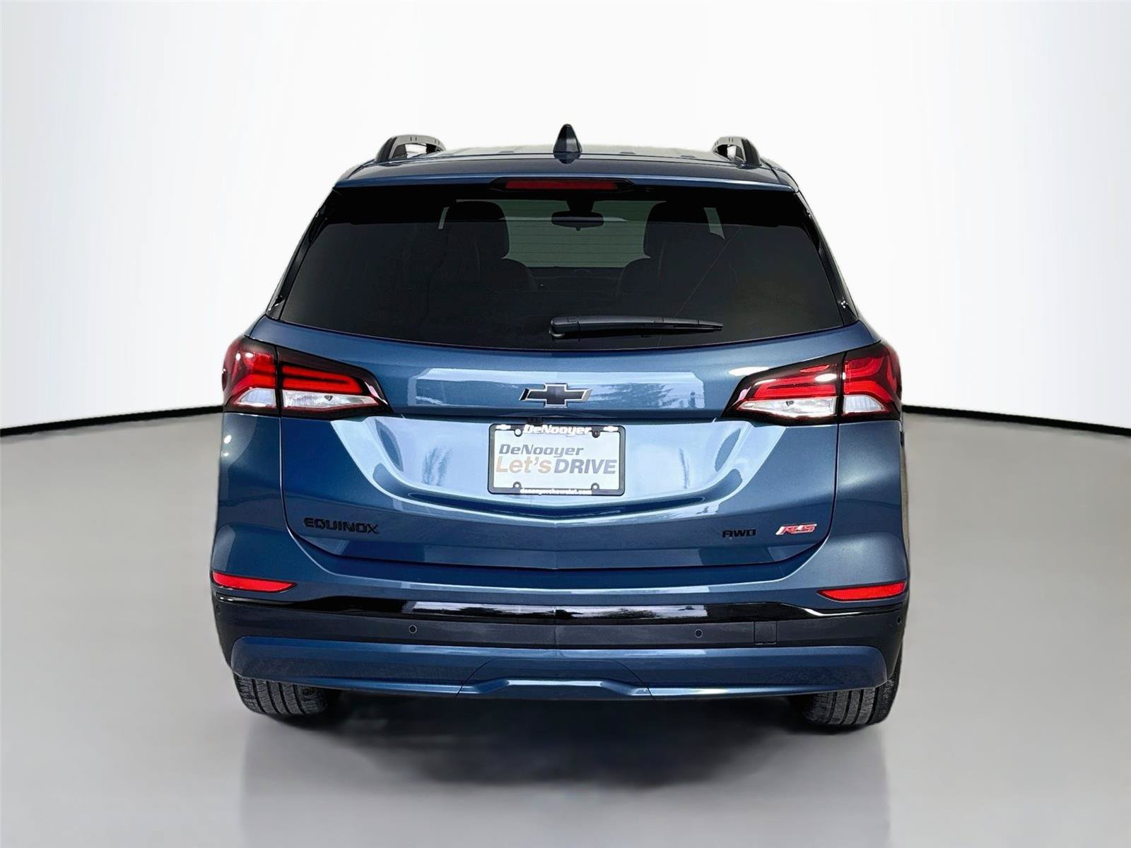 Used 2024 Chevrolet Equinox RS AWD/4WD image 8