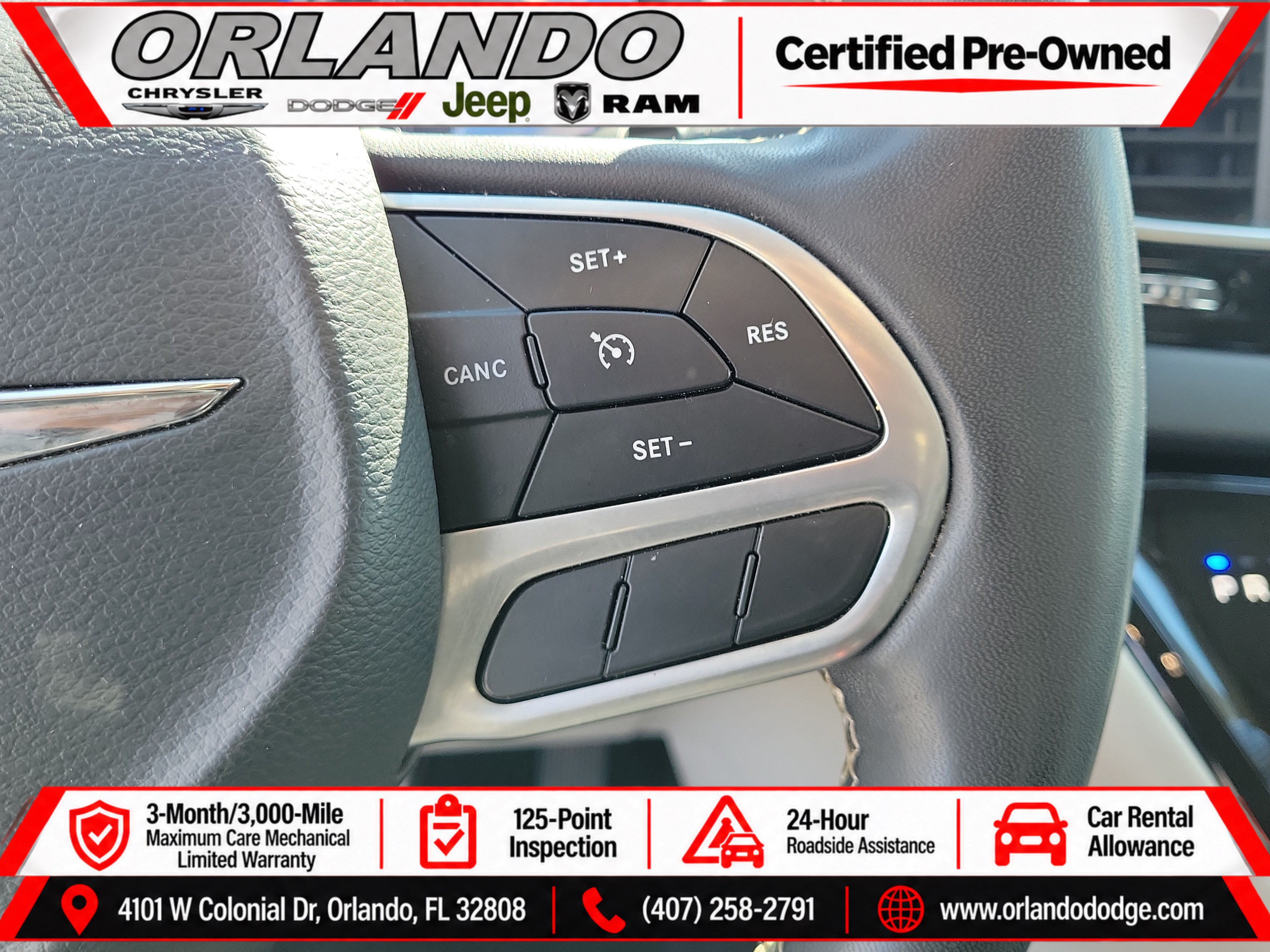 Used 2023 Chrysler Voyager LX FWD image 23