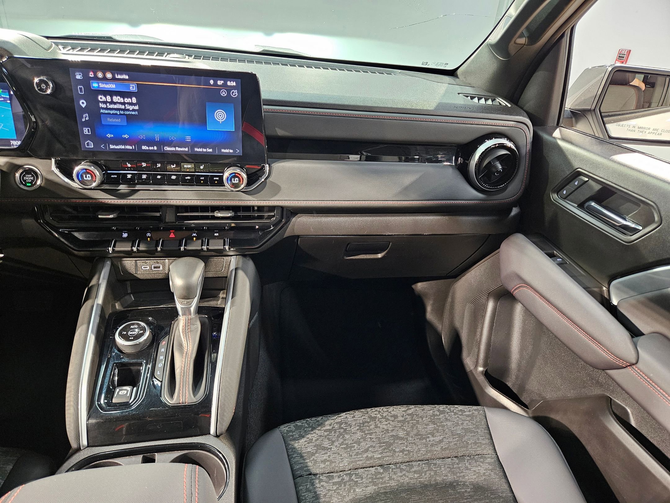 Used 2025 Chevrolet Colorado Z71 image 11