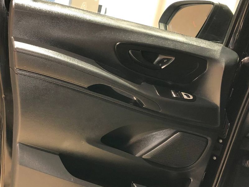 Used 2019 Mercedes-Benz Metris Passenger image 14