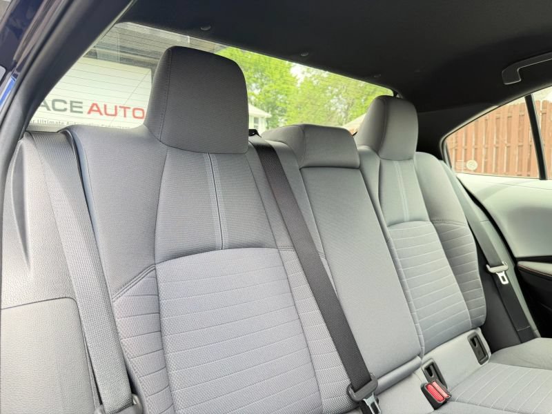 Used 2024 Toyota Corolla SE AWD/4WD image 27