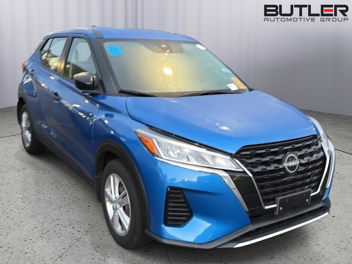 Used 2024 Nissan Kicks S FWD image 6