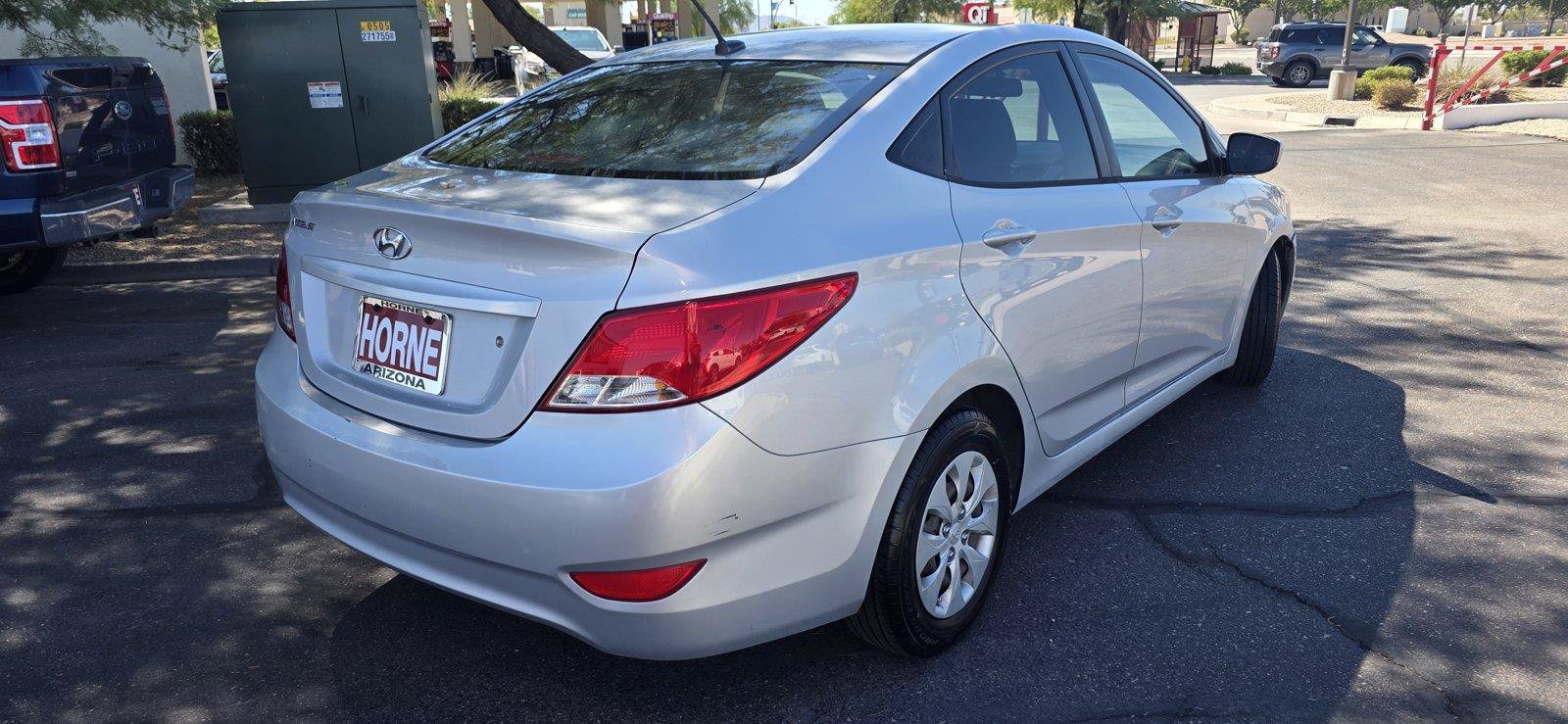 Used 2015 Hyundai Accent GLS w/ Option Group 02 FWD image 5