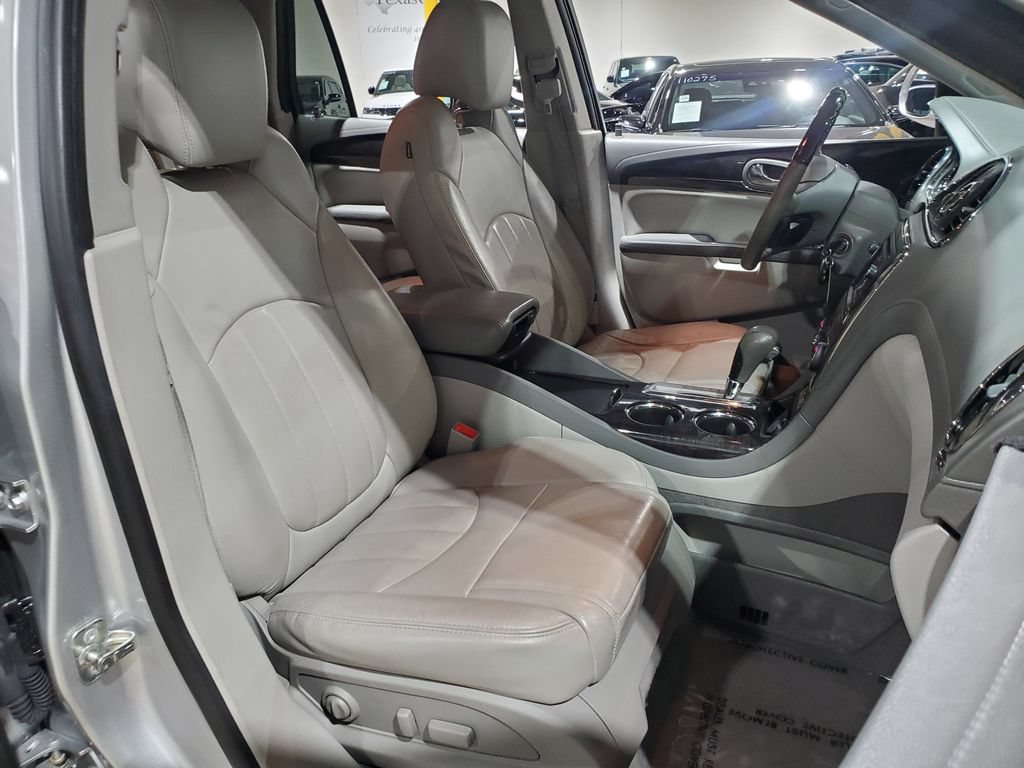 Used 2015 Buick Enclave Leather FWD image 13