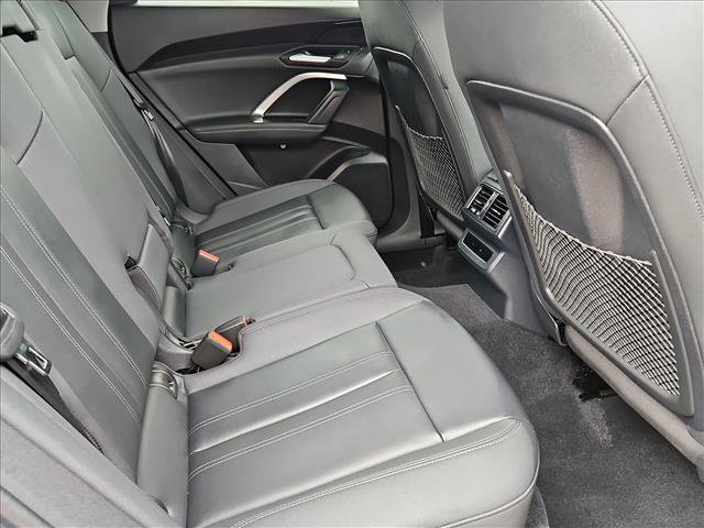 Certified 2025 Audi Q5 Premium w/ Convenience Package image 21