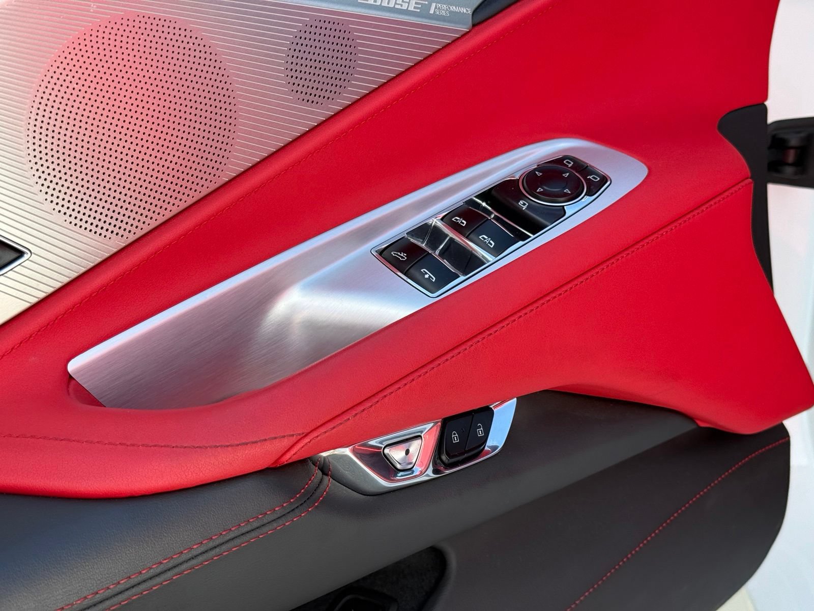 Used 2023 Chevrolet Corvette Stingray Preferred Conv w/ Battery Protection Package RWD image 18
