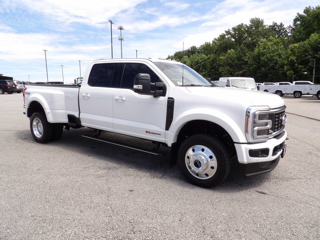 Used 2026 Ford F450 Platinum AWD/4WD image 10