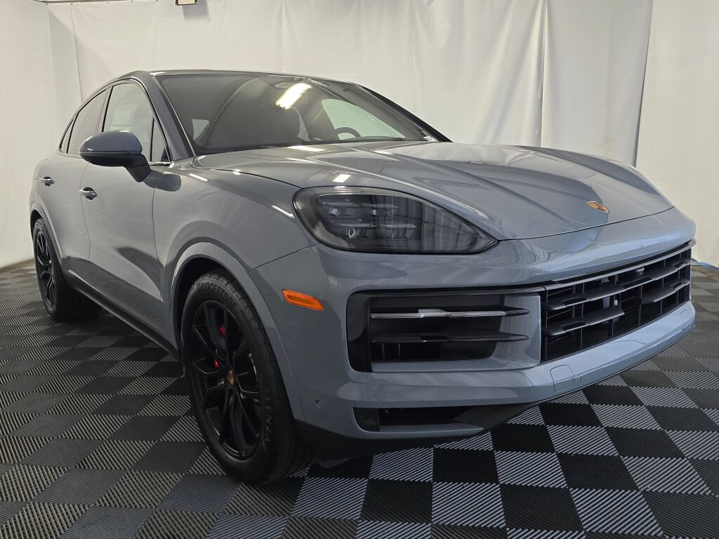 New 2026 Porsche Cayenne S AWD/4WD image 9