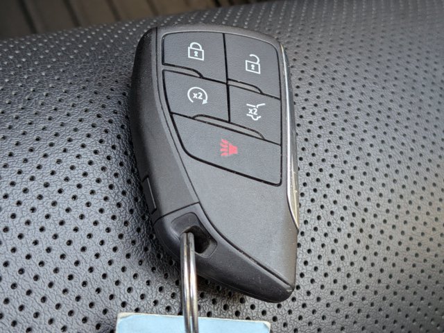 Certified 2022 Buick Envision Essence w/ Technology Package I FWD image 40