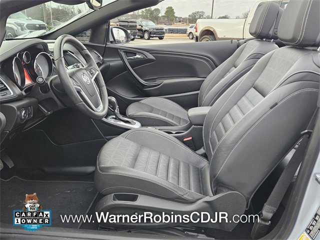 Used 2017 Buick Cascada Premium image 5