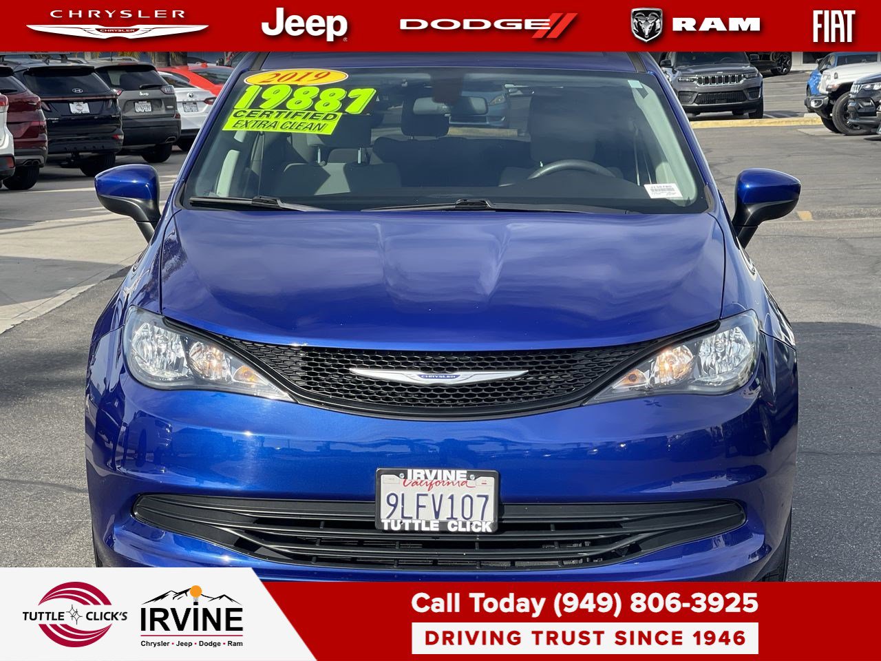 Certified 2019 Chrysler Pacifica L image 2