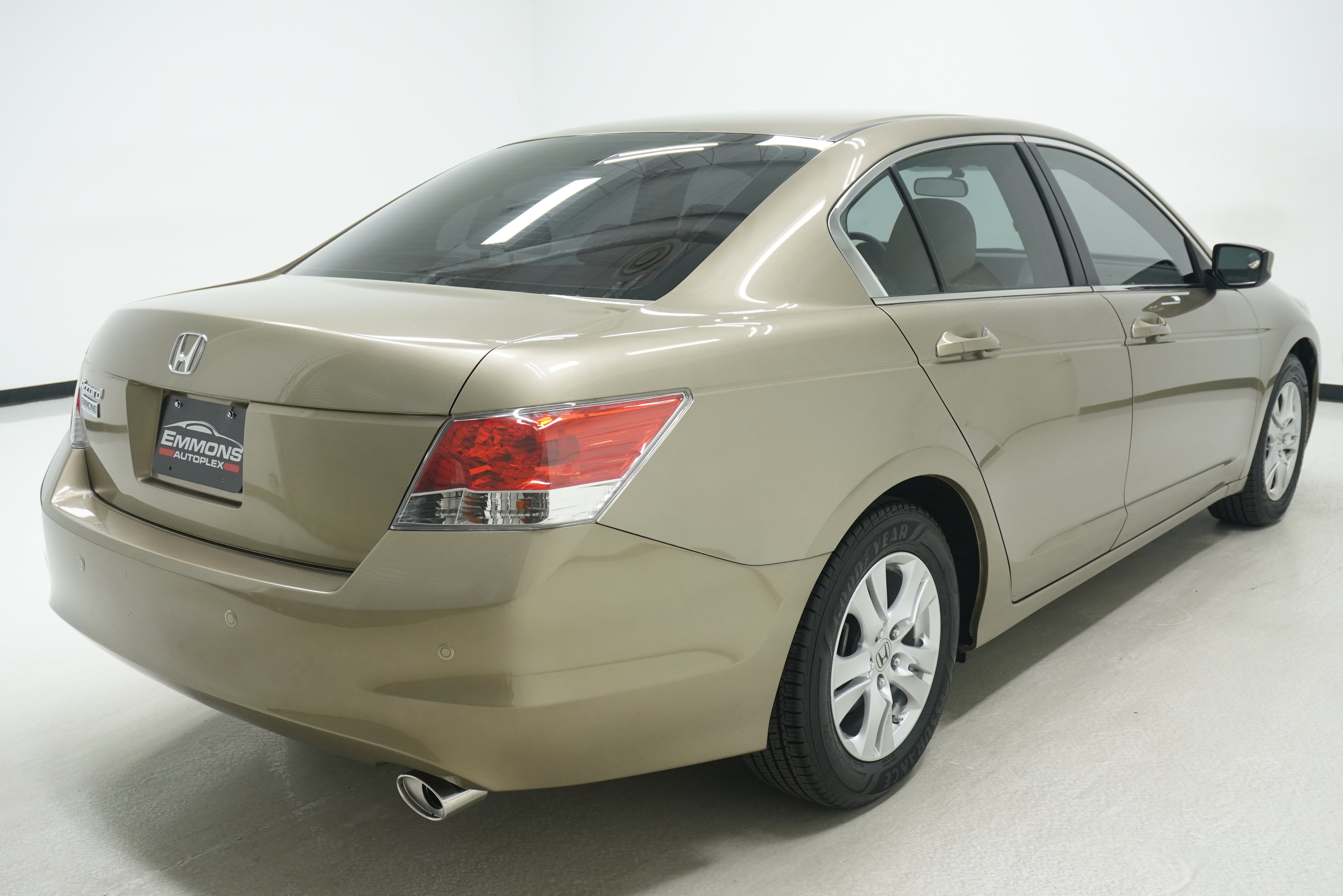 Used 2009 Honda Accord LX-P image 4