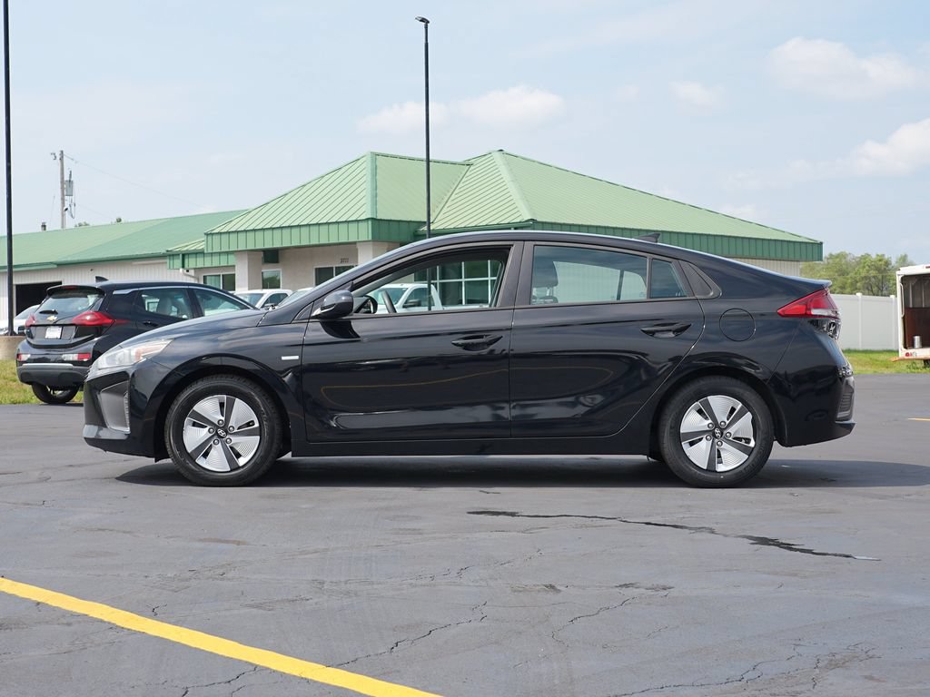 Used 2018 Hyundai Ioniq Blue FWD image 6