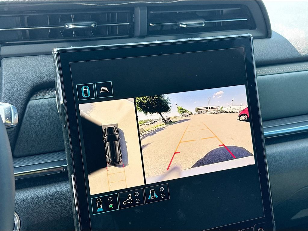 Used 2026 GMC Terrain AT4 w/ Convenience Package III image 17