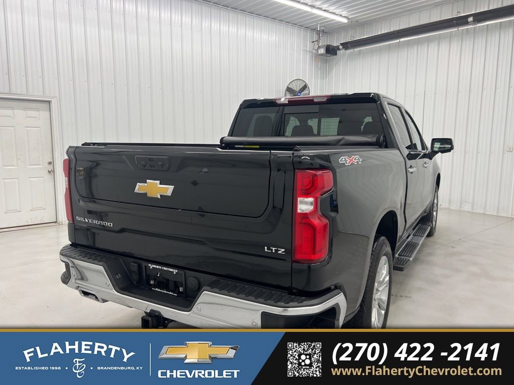 Used 2025 Chevrolet Silverado 1500 LTZ w/ LTZ Premium Package image 3