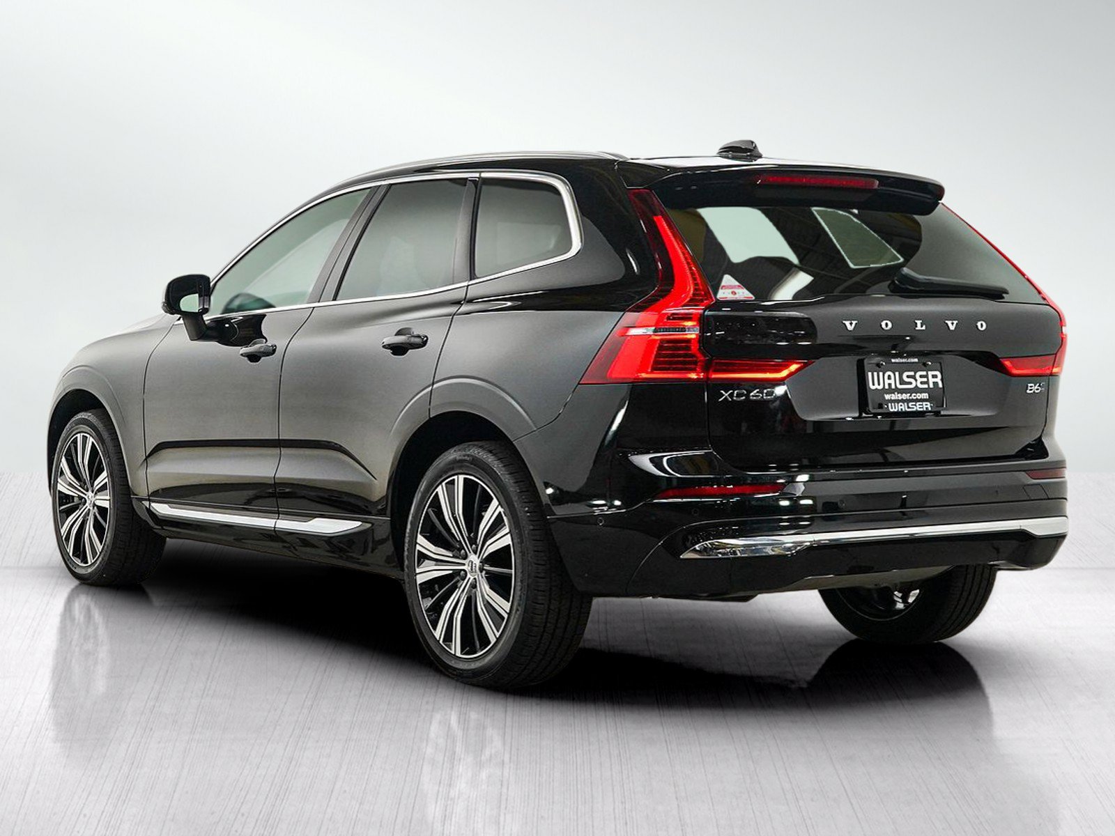 Used 2023 Volvo XC60 B6 Ultimate AWD/4WD image 4