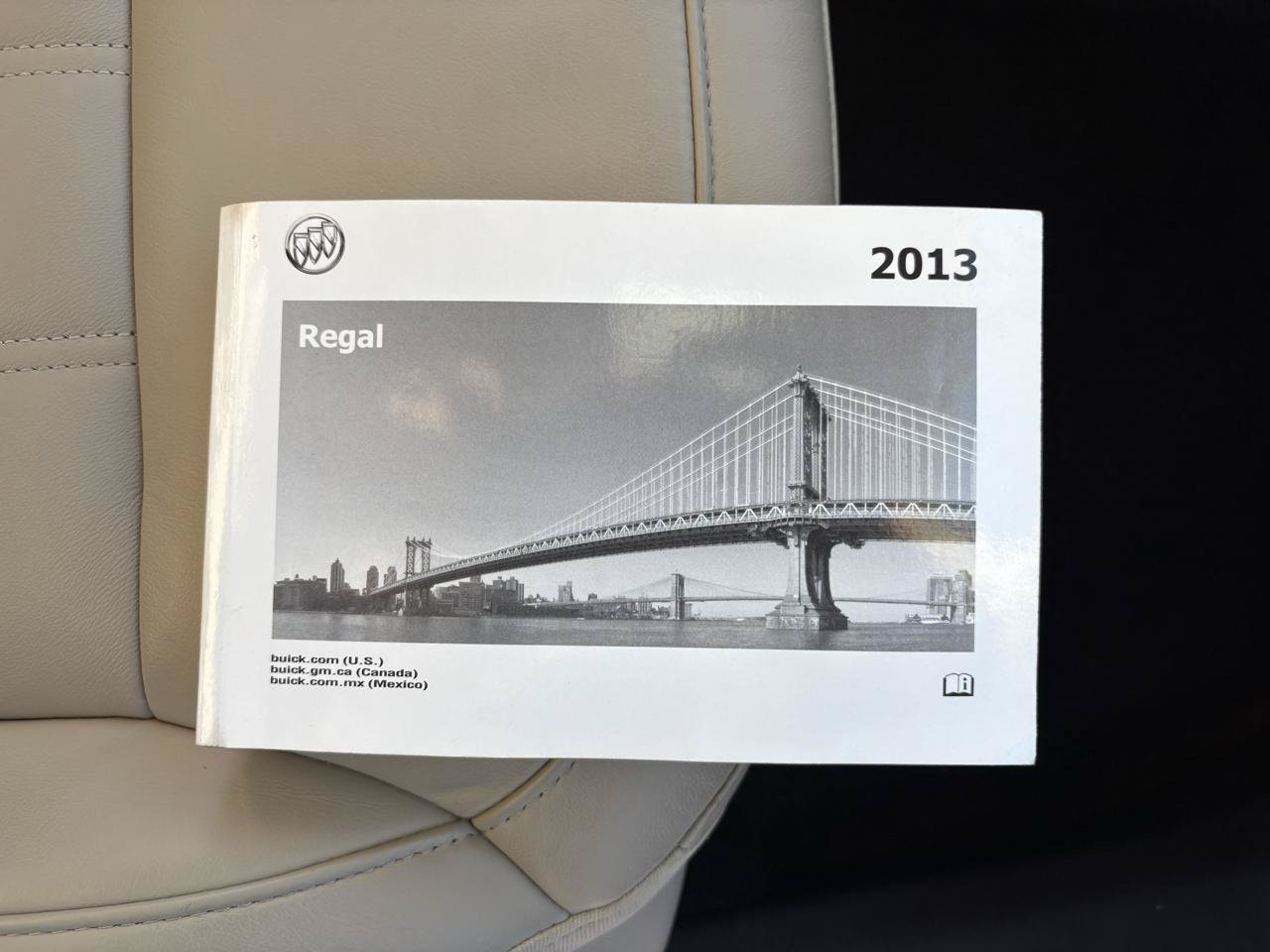 Used 2013 Buick Regal Premium FWD image 26
