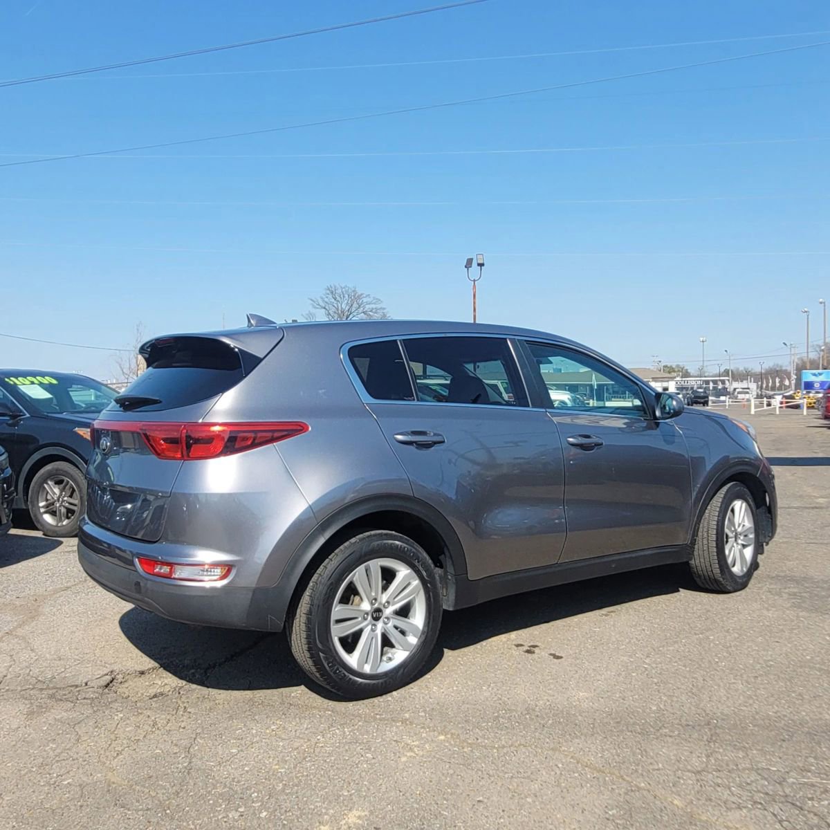 Used 2017 Kia Sportage LX FWD image 4