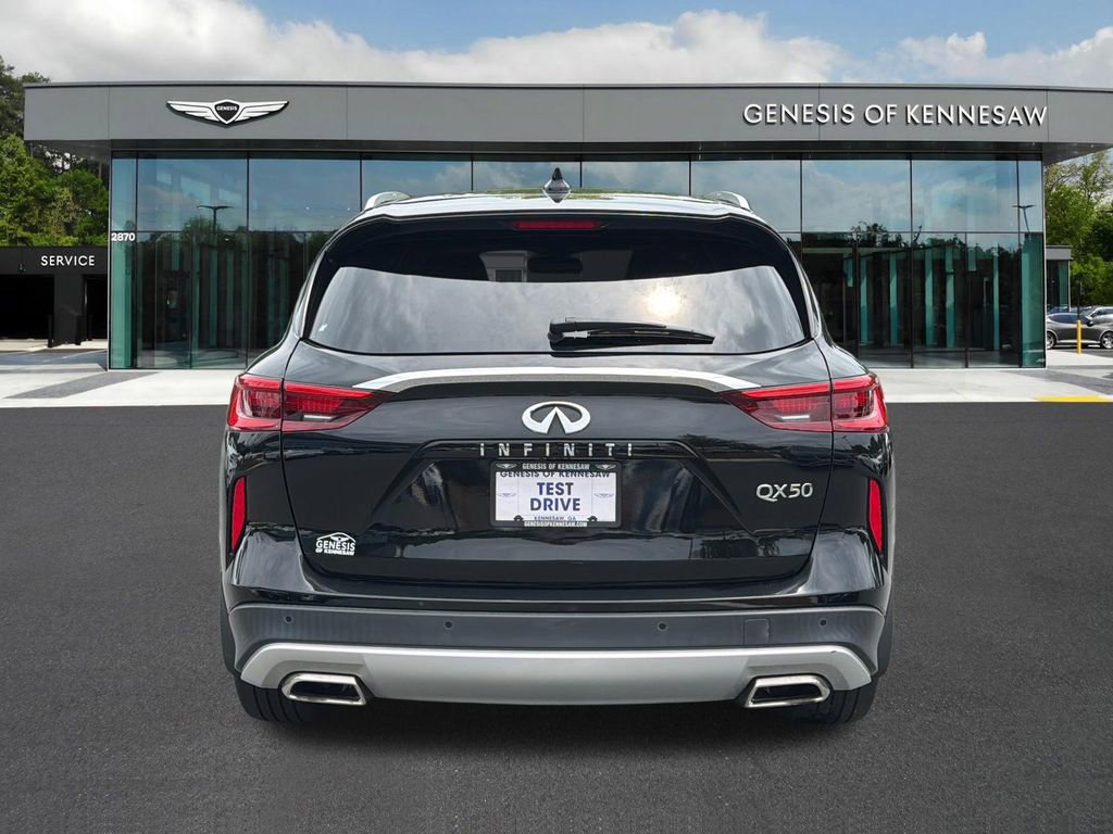 Used 2021 INFINITI QX50 Luxe FWD image 6