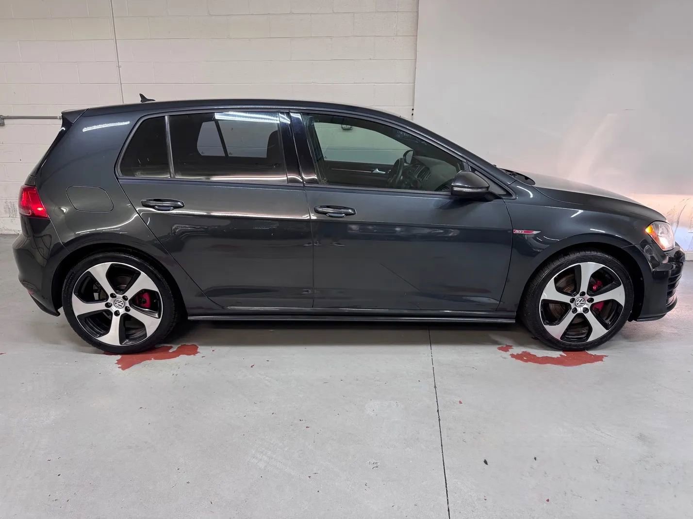 Used 2016 Volkswagen GTI S FWD image 2