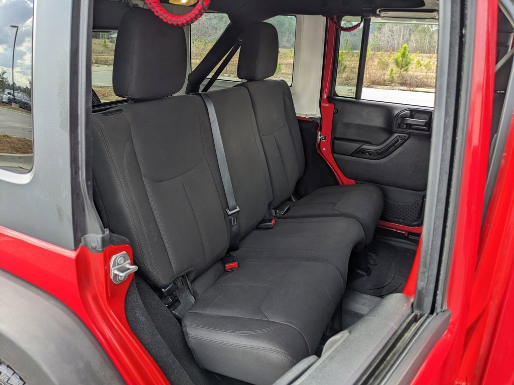 Used 2015 Jeep Wrangler Unlimited Sport w/ Quick Order Package 24S image 36